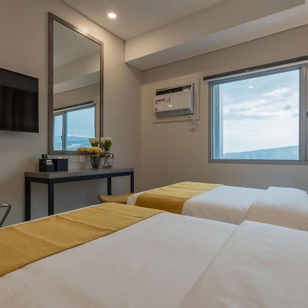 Bayfront Hotel Cebu Capitol Site Kültér fotó